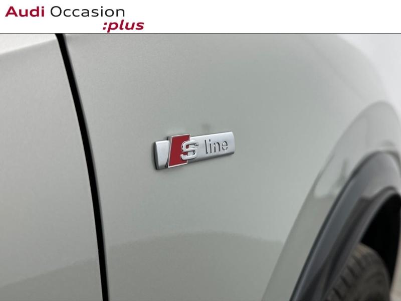 Voitures occasions Audi Q2 S line Paris