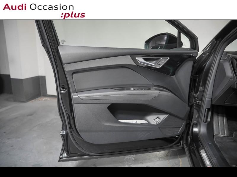 Voitures occasions Audi Q4 e-tron S line Paris
