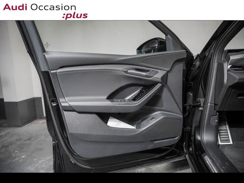 Voitures occasions Audi Q6 e-tron S line Paris