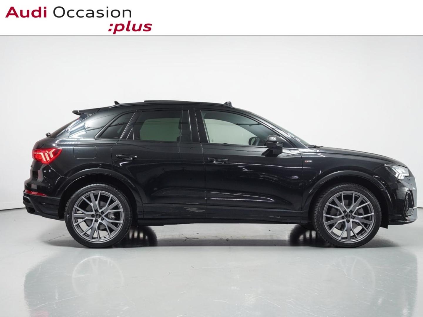 Voitures occasions Audi Q3 S line Paris