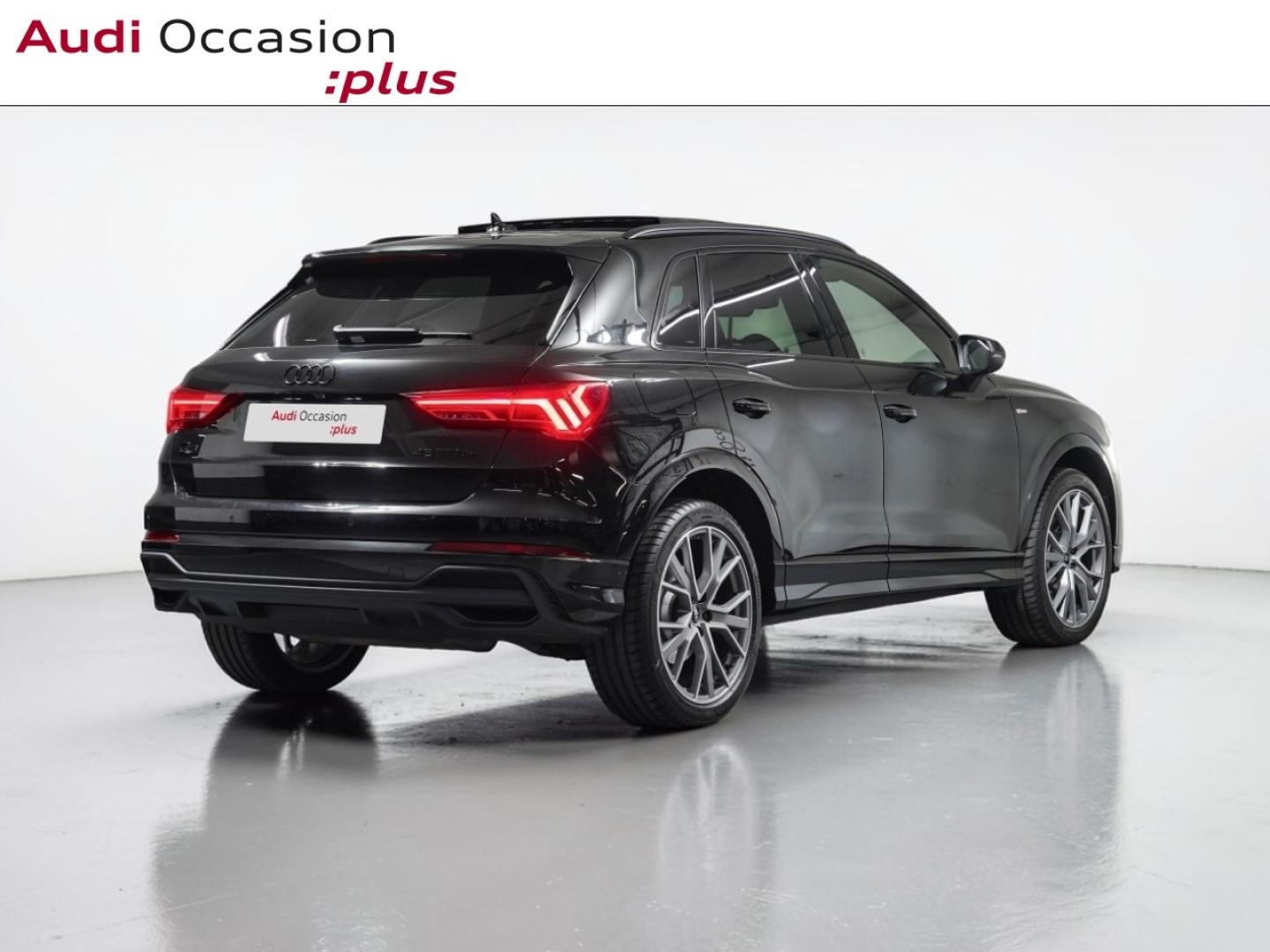 Voitures occasions Audi Q3 S line Paris