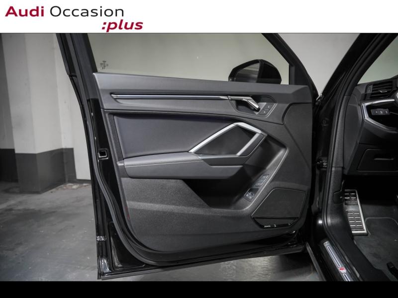 Voitures occasions Audi Q3 S line Paris