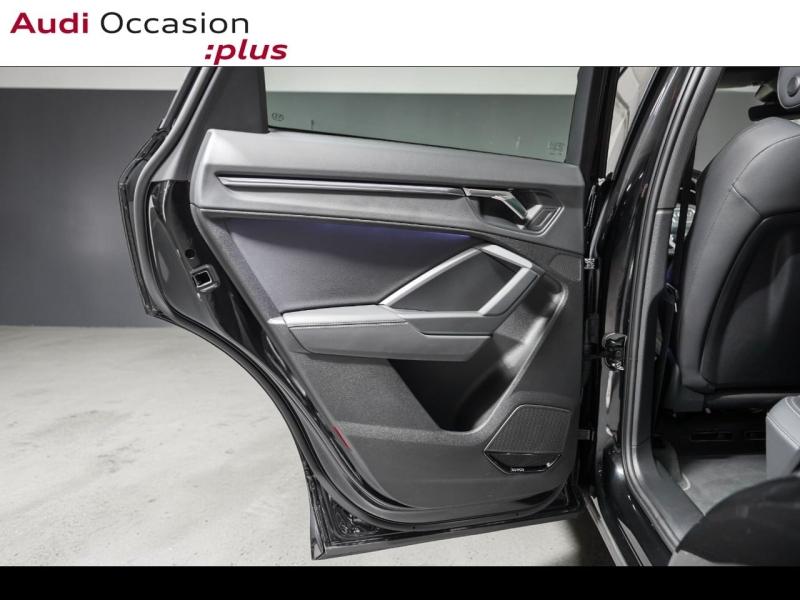 Voitures occasions Audi Q3 S line Paris