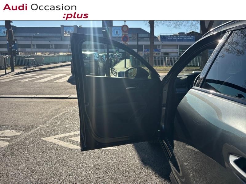 Voitures occasions Audi Q3 S line Paris