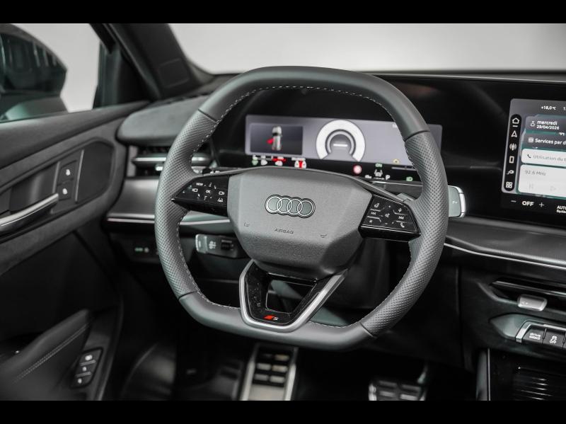Voitures occasions Audi Q3 S line Paris