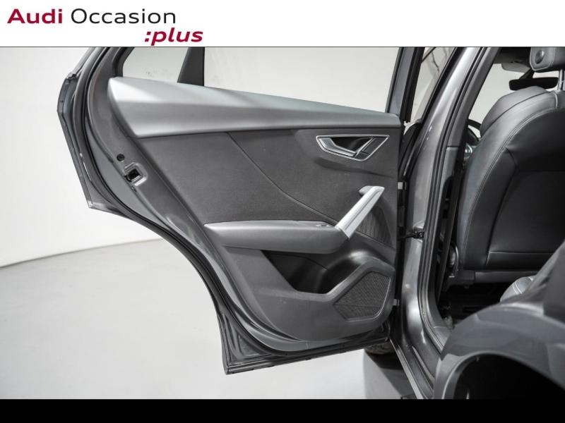 Voitures occasions Audi Q2 S line Paris