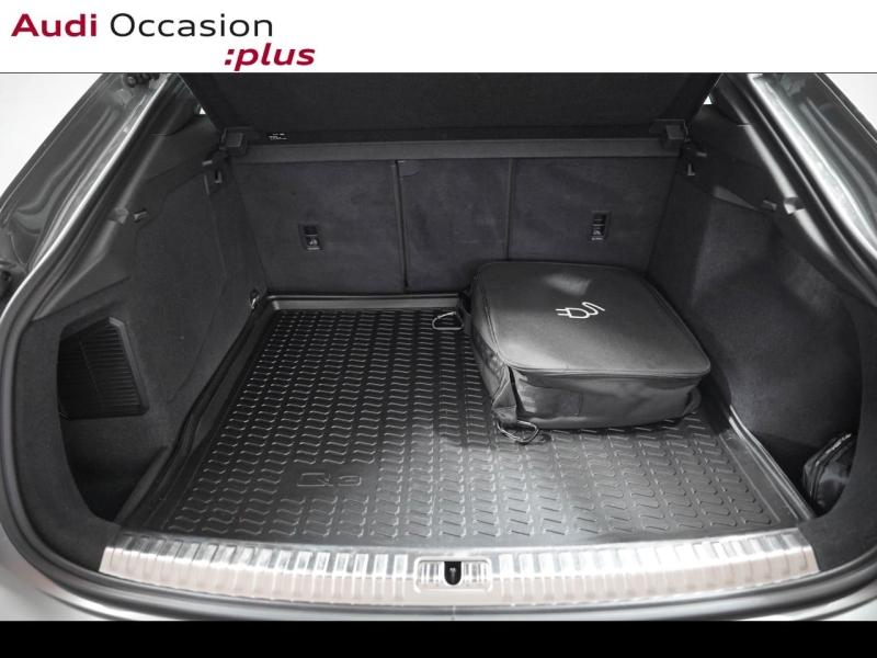 Voitures occasions Audi Q3 Sportback S line Paris