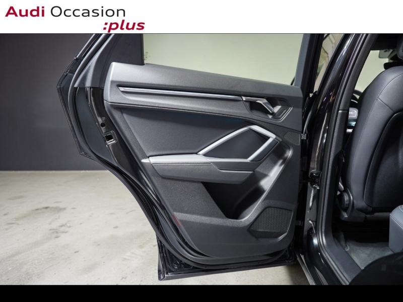 Voitures occasions Audi Q3 Sportback S line Paris