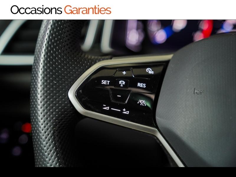 Voitures occasions VOLKSWAGEN T-ROC R-Line Paris