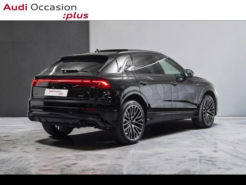 Voitures occasions Audi Q8 S line Paris
