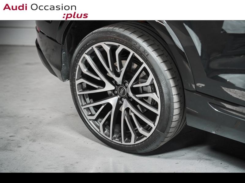 Voitures occasions Audi Q8 S line Paris