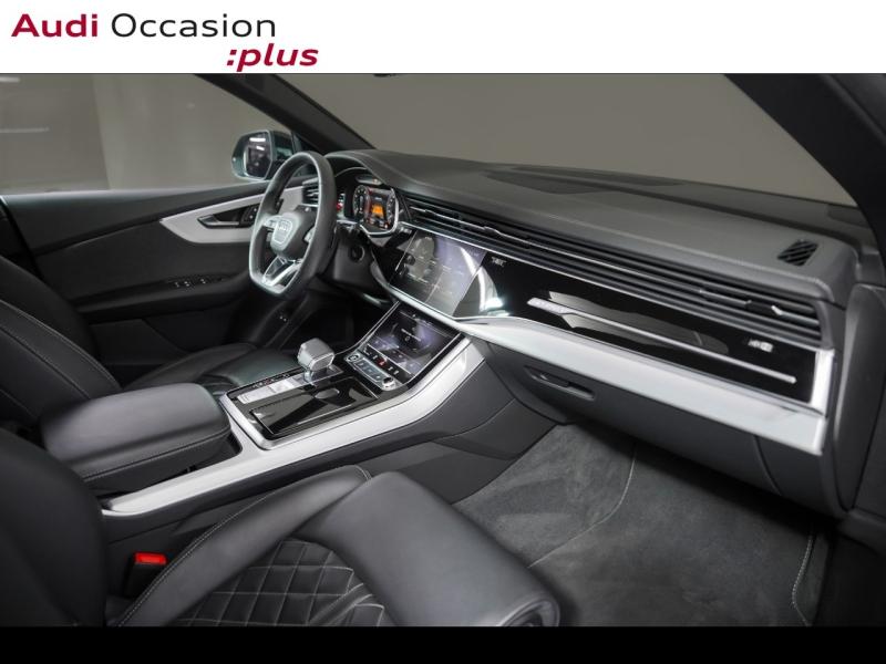 Voitures occasions Audi Q8 S line Paris