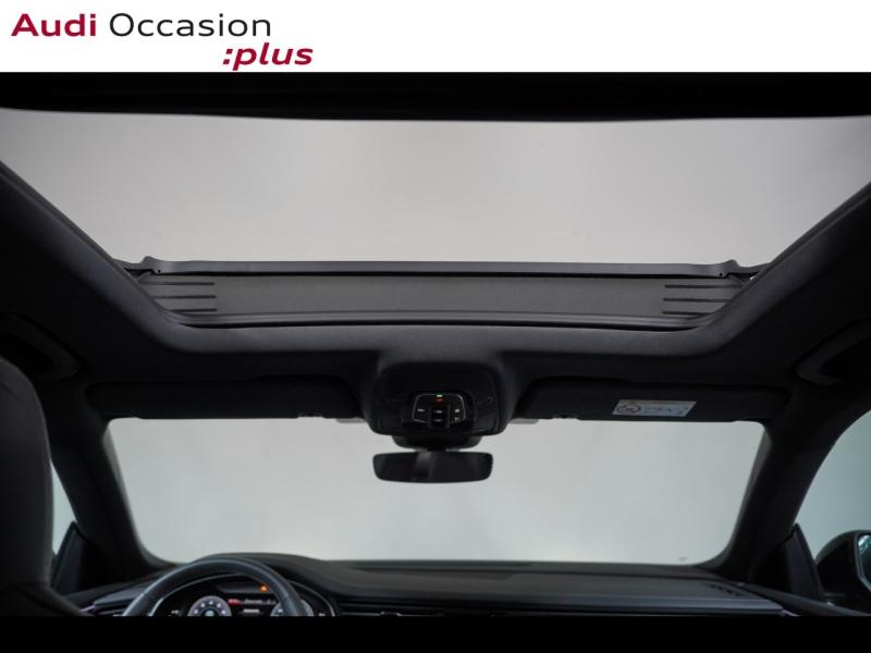 Voitures occasions Audi Q8 S line Paris