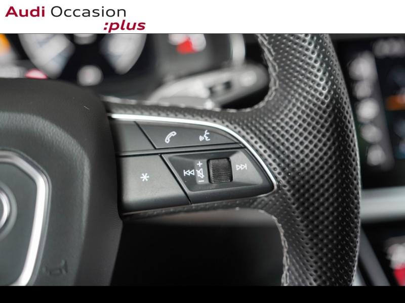 Voitures occasions Audi Q8 S line Paris
