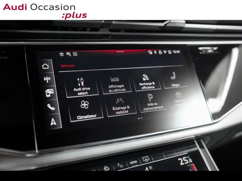 Voitures occasions Audi Q8 S line Paris