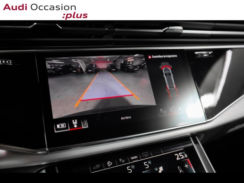 Voitures occasions Audi Q8 S line Paris