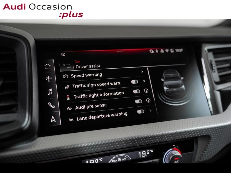Voitures occasions Audi A1 Sportback S line plus Paris