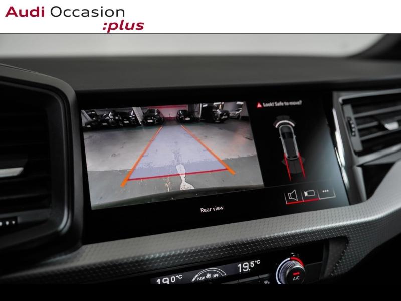 Voitures occasions Audi A1 Sportback S line plus Paris