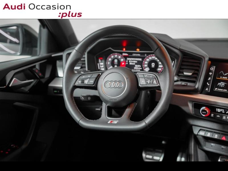 Voitures occasions Audi A1 Sportback S line Paris