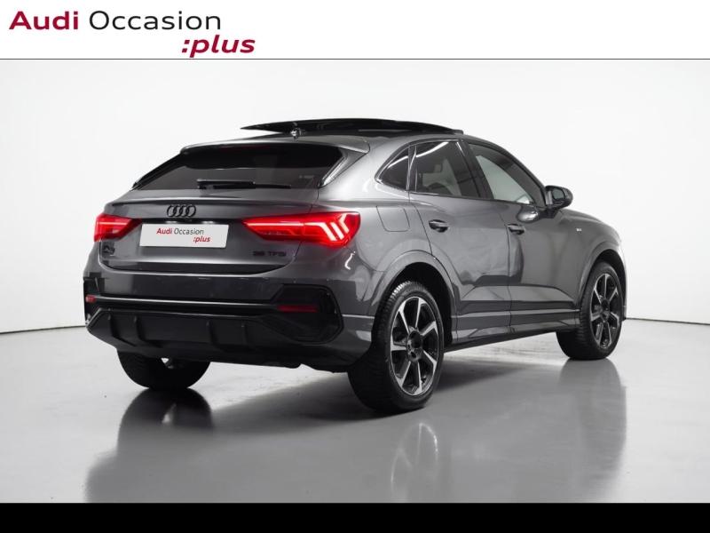 Voitures occasions Audi Q3 Sportback S line Paris