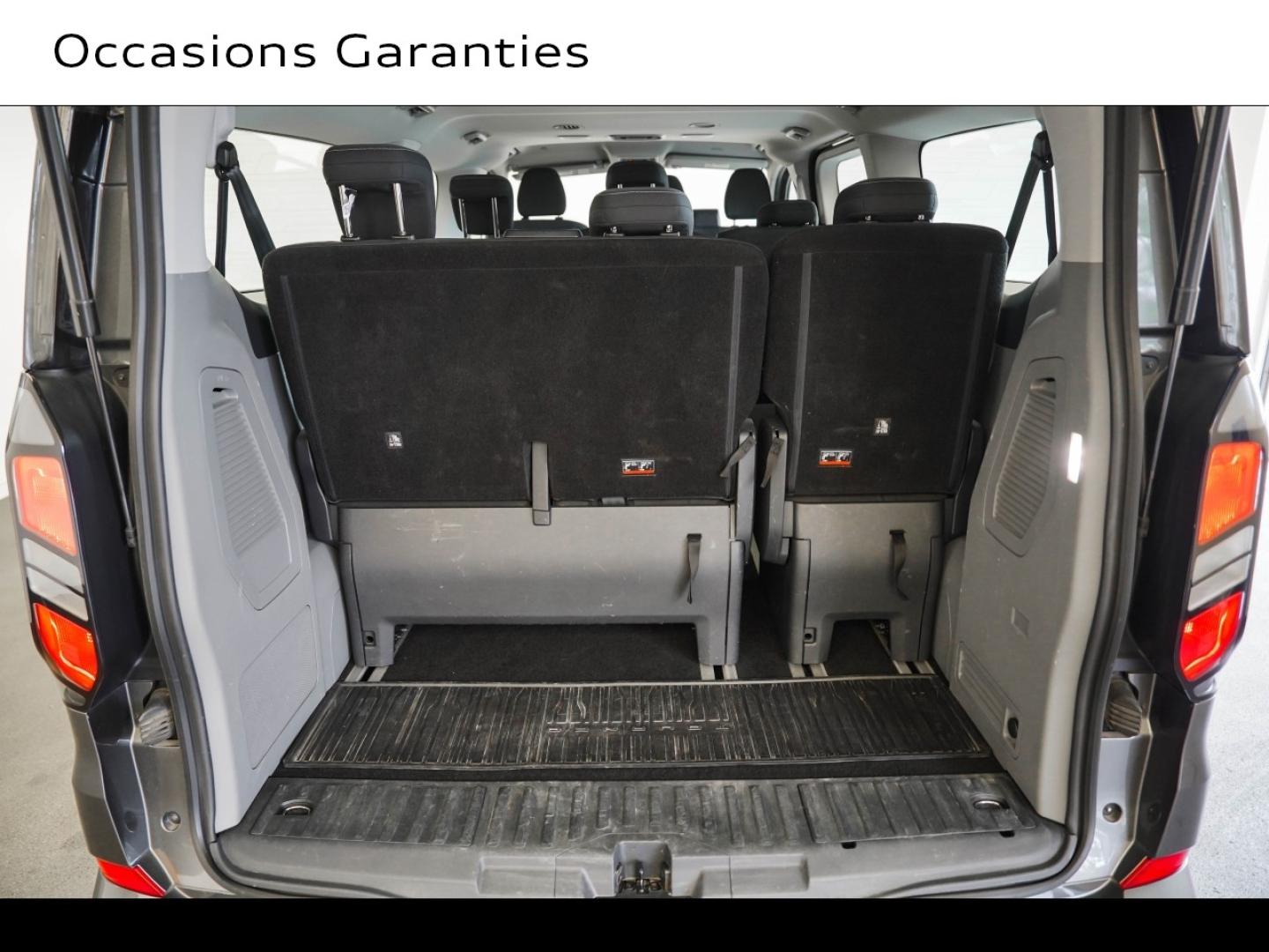Voitures occasions FORD Transit Custom Kombi Limited Paris