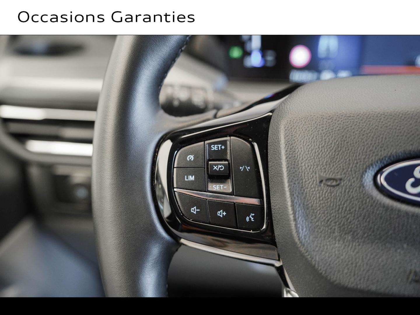 Voitures occasions FORD Transit Custom Kombi Limited Paris