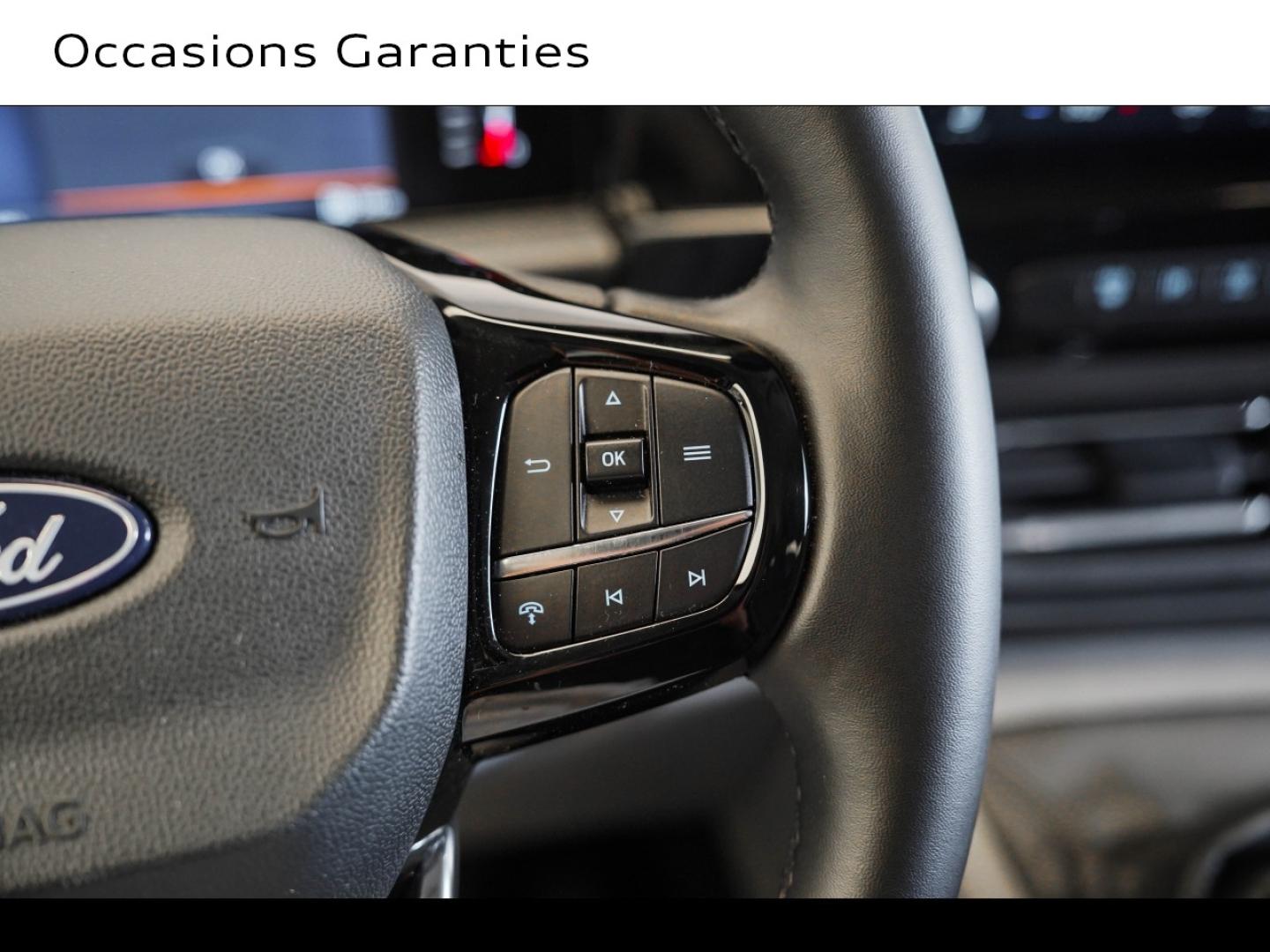Voitures occasions FORD Transit Custom Kombi Limited Paris
