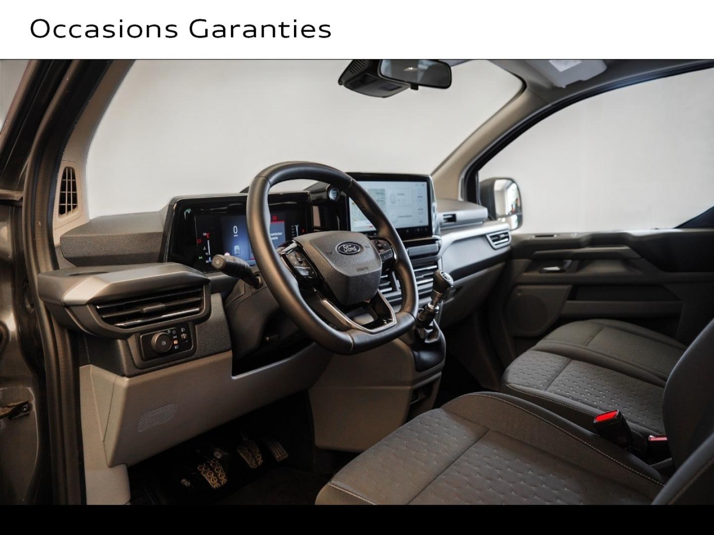Voitures occasions FORD Transit Custom Kombi Limited Paris