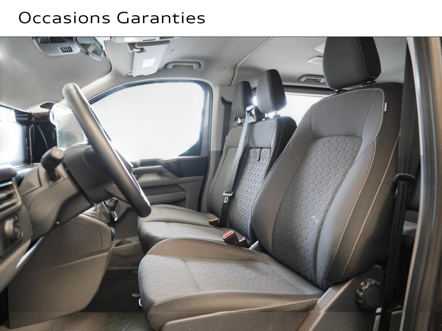 Voitures occasions FORD Transit Custom Kombi Limited Paris