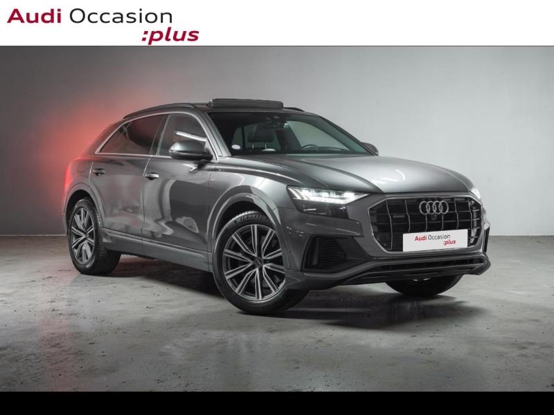 Voitures occasions Audi Q8 S line Paris