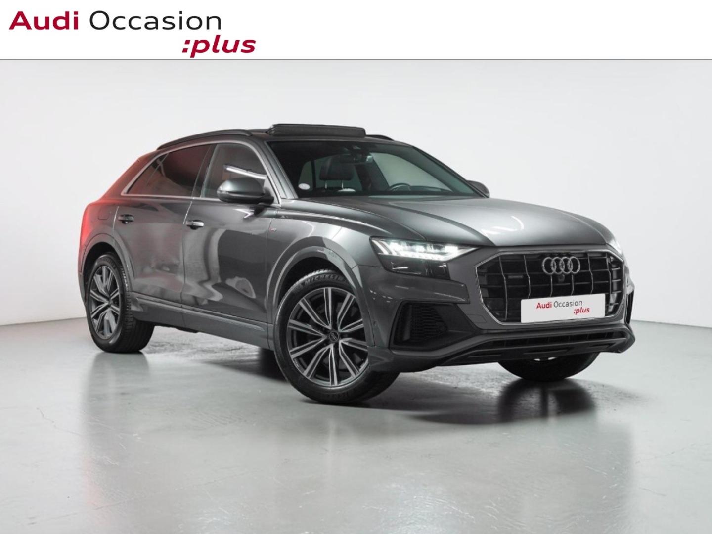 Voitures occasions Audi Q8 S line Paris
