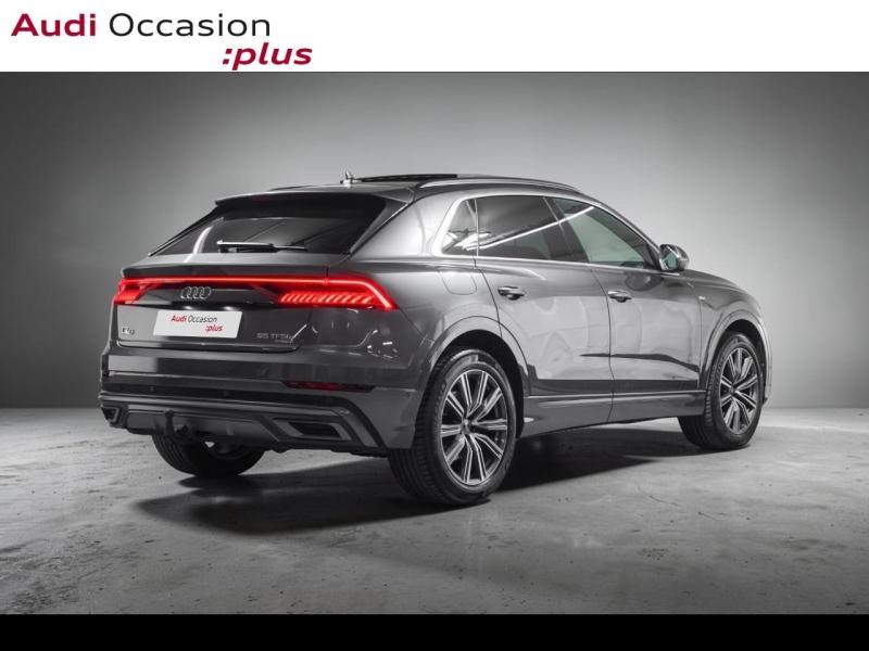 Voitures occasions Audi Q8 S line Paris