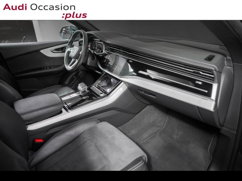 Voitures occasions Audi Q8 S line Paris