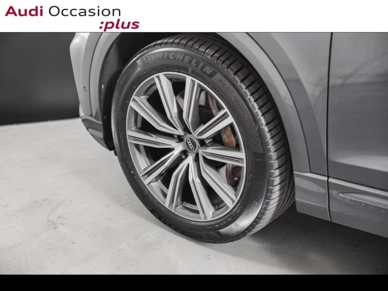 Voitures occasions Audi Q8 S line Paris