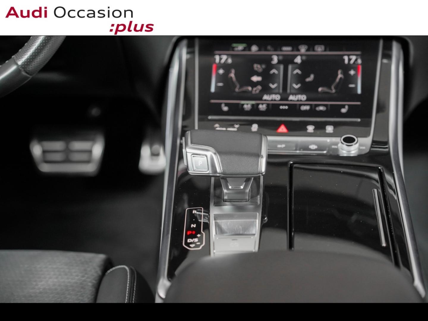 Voitures occasions Audi Q8 S line Paris