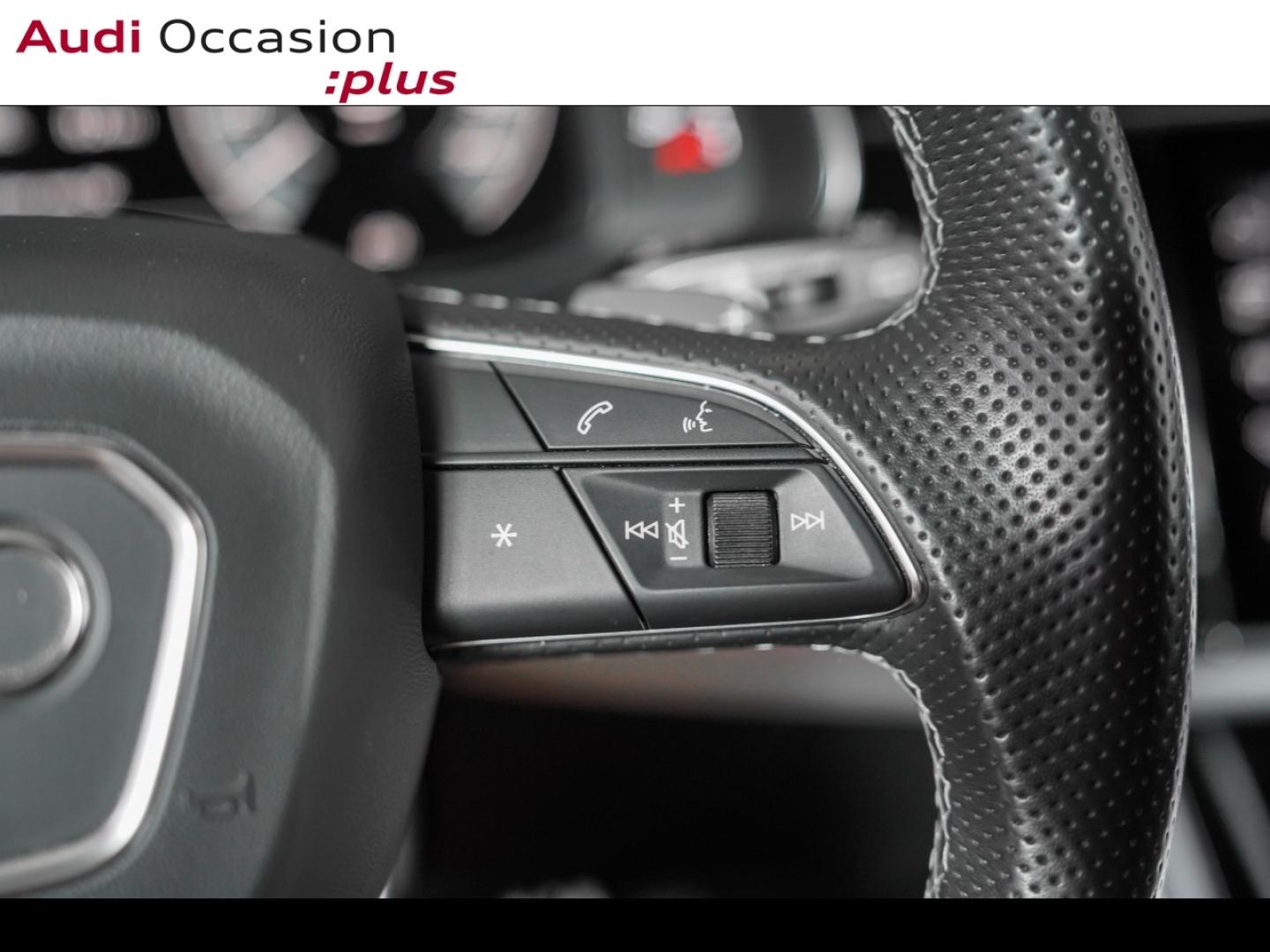 Voitures occasions Audi Q8 S line Paris