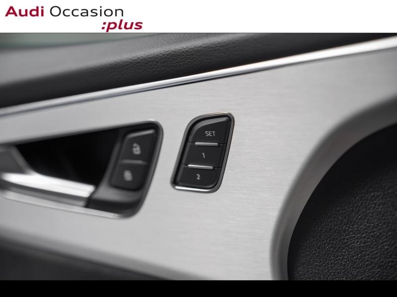 Voitures occasions Audi Q8 S line Paris
