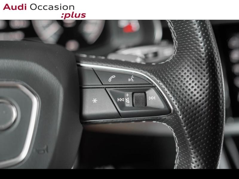 Voitures occasions Audi Q8 S line Paris