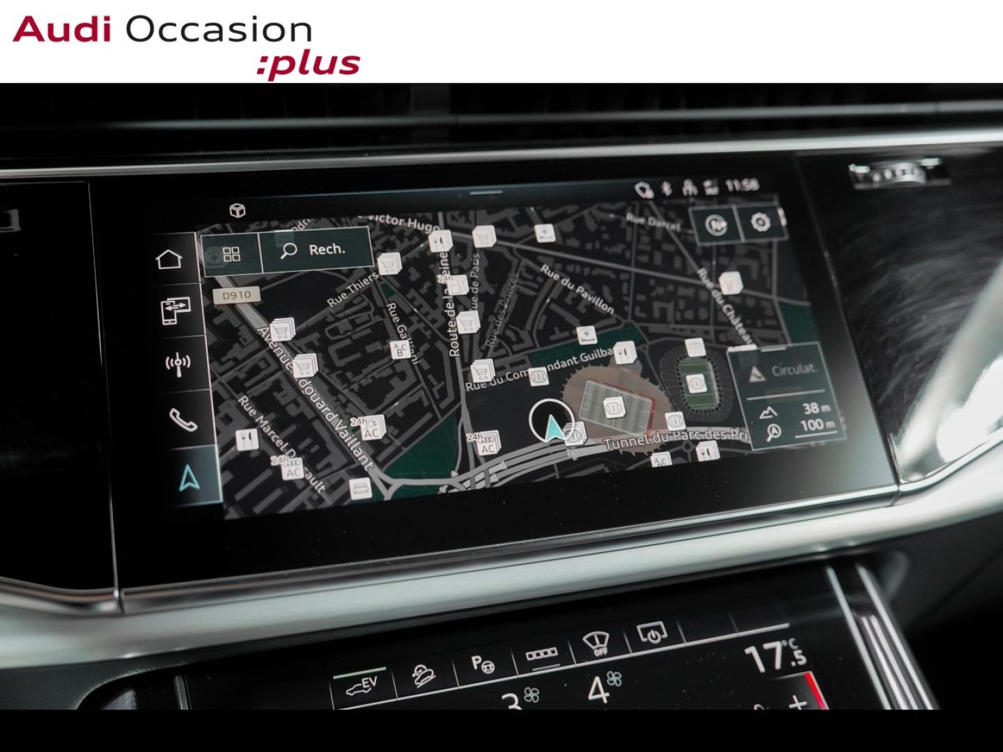 Voitures occasions Audi Q8 S line Paris