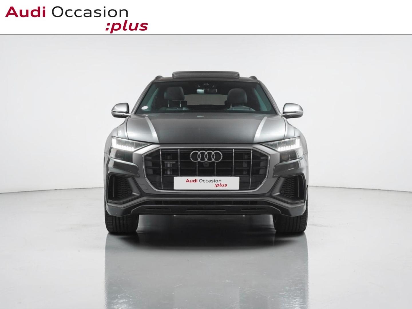 Voitures occasions Audi Q8 S line Paris