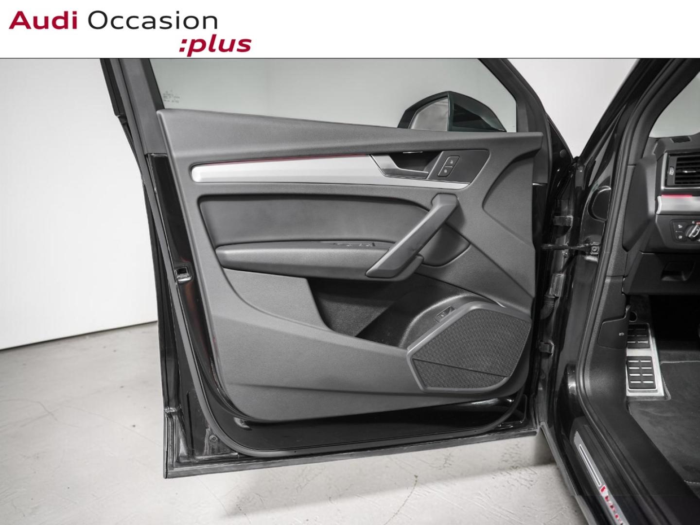 Voitures occasions Audi Q5 Sportback S line Paris