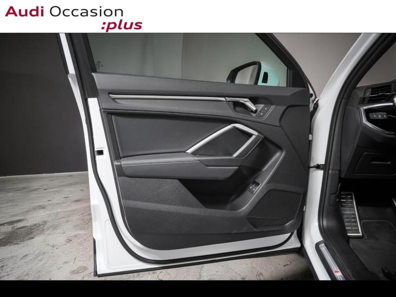Voitures occasions Audi Q3 Sportback S line Paris