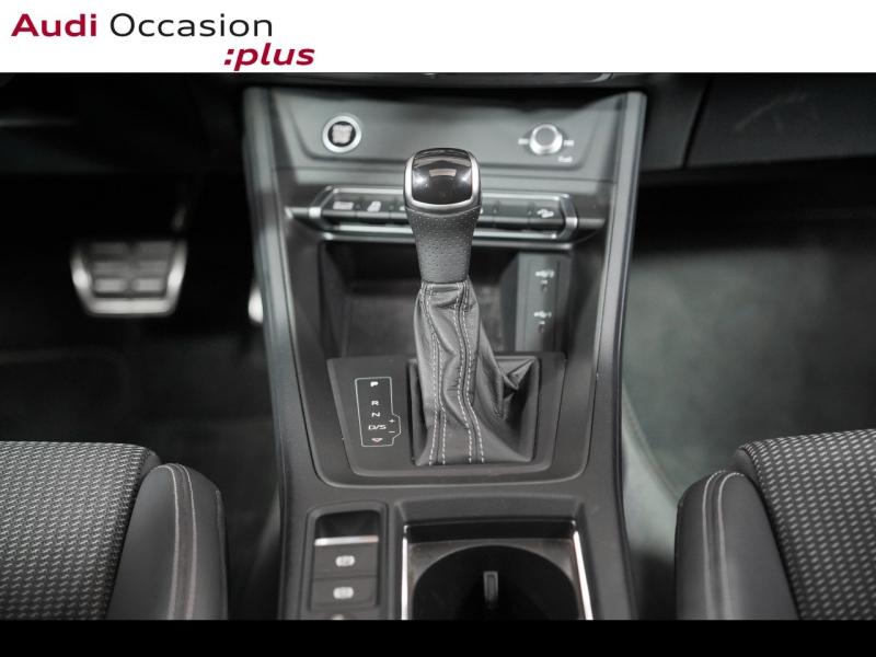 Voitures occasions Audi Q3 Sportback S line Paris