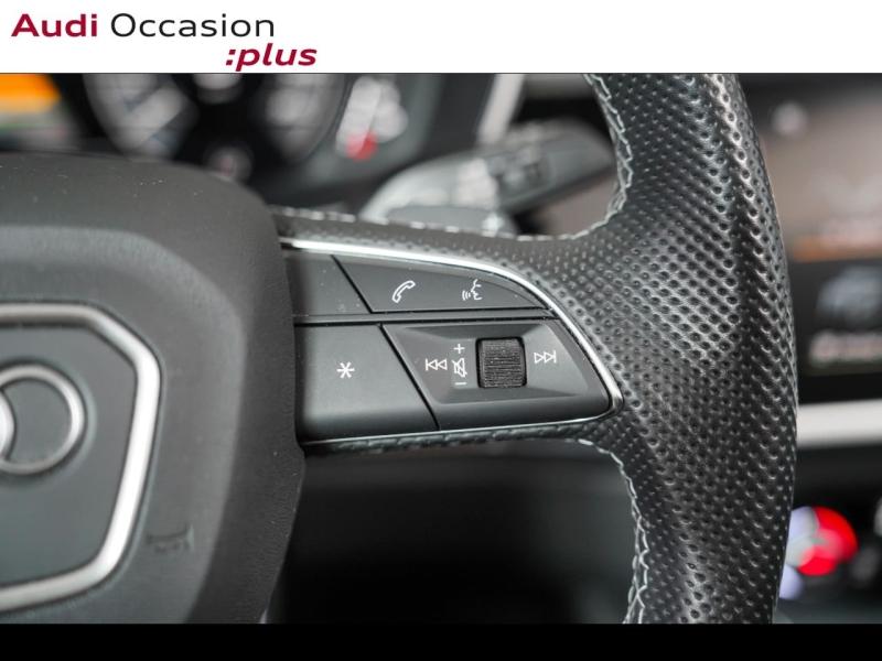 Voitures occasions Audi Q3 Sportback S line Paris