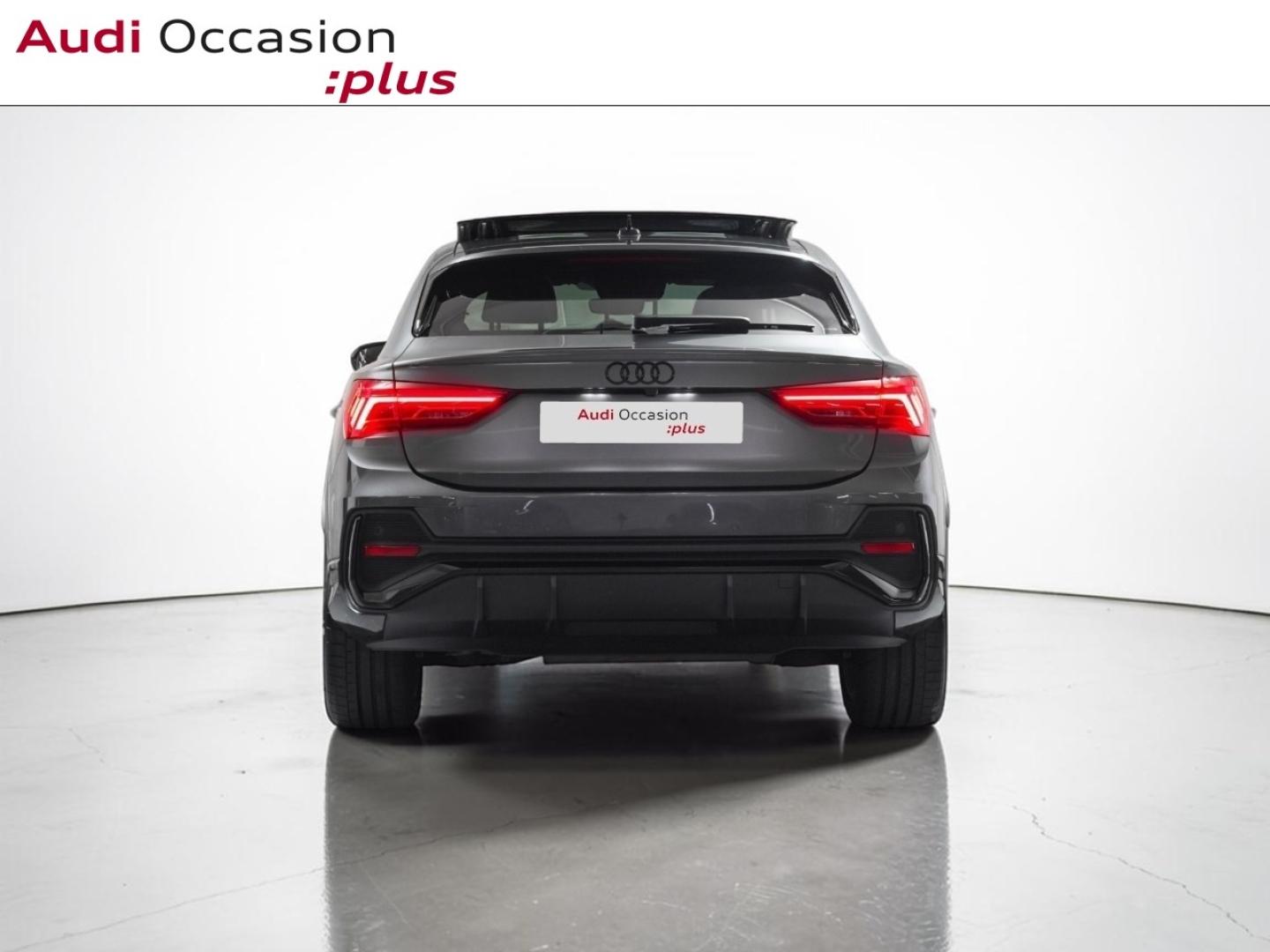Voitures occasions Audi Q3 Sportback S line Paris
