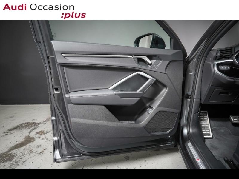 Voitures occasions Audi Q3 Sportback S line Paris