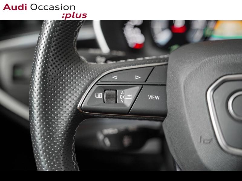 Voitures occasions Audi Q3 S line Paris