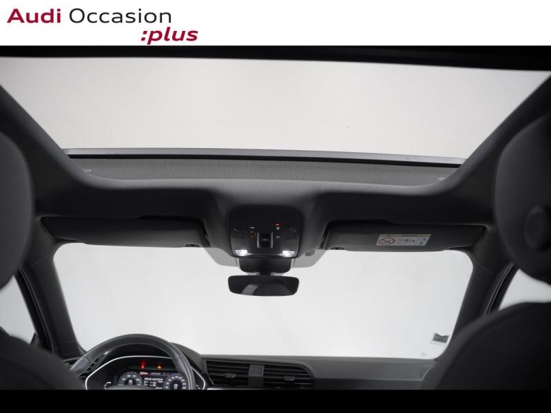 Voitures occasions Audi Q3 Sportback S line Paris
