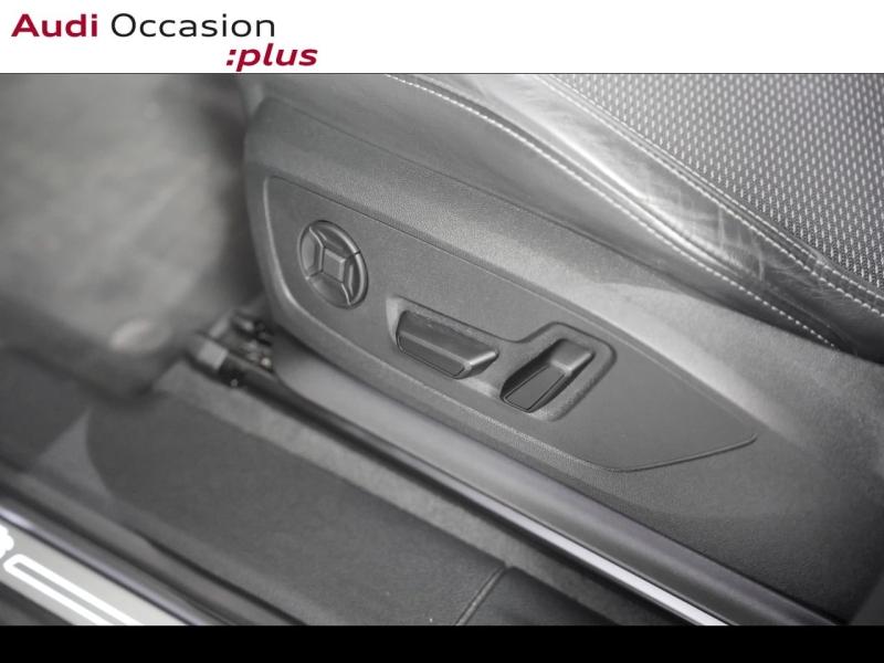 Voitures occasions Audi Q3 Sportback S line Paris
