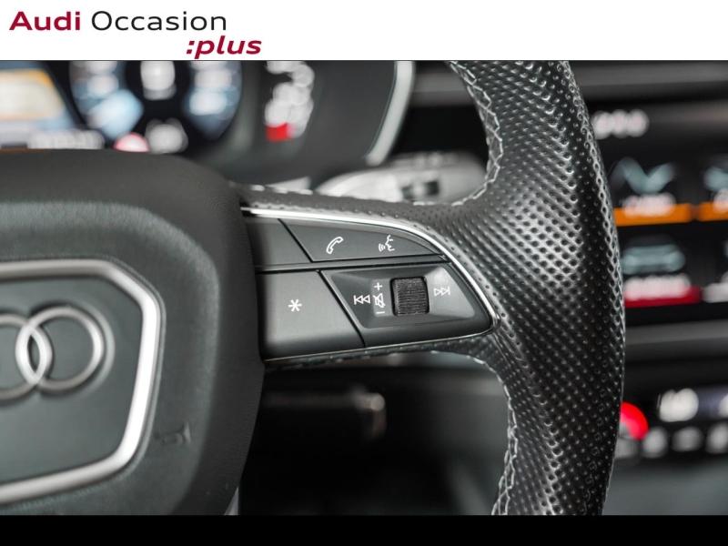 Voitures occasions Audi Q3 Sportback S line Paris